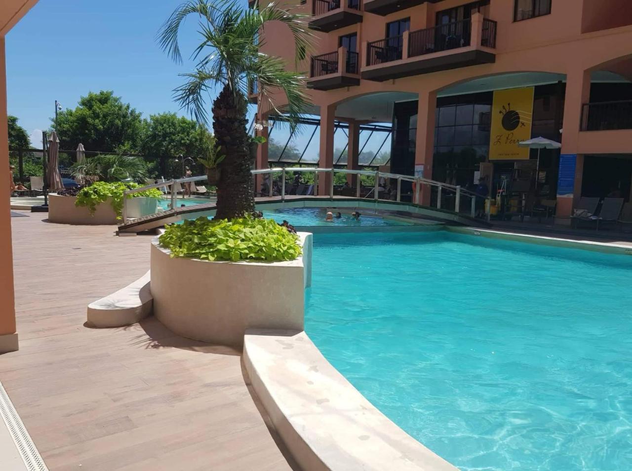Apto Pes Na Areia Em Hotel Jurere Beach Jurere Internacional Florianópolis Eksteriør bilde